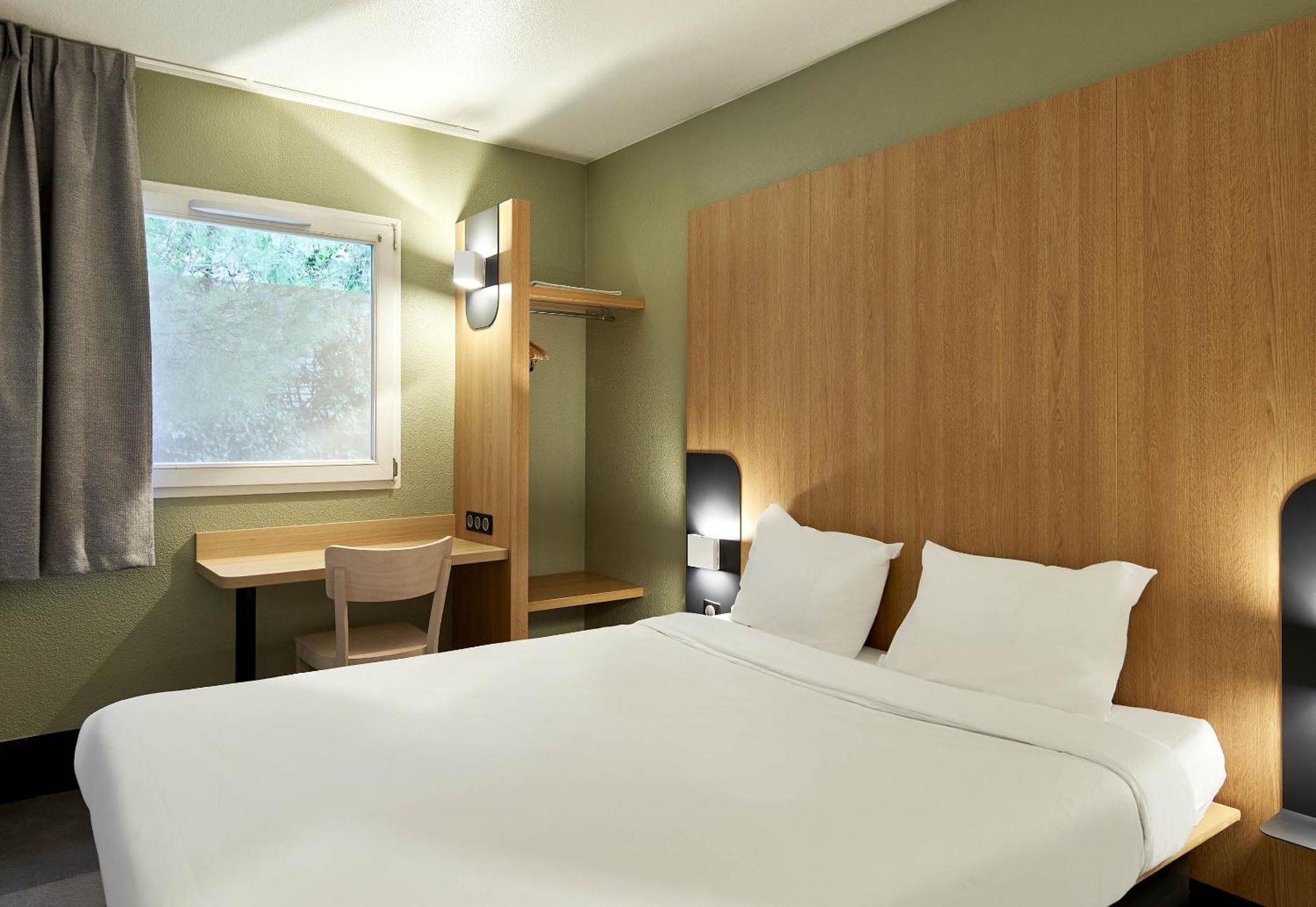 B&B Hotel Evry Lisses 2 Екстериор снимка